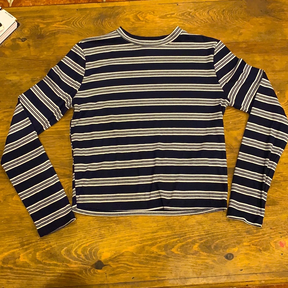 Preowned Juniors top GB s Med